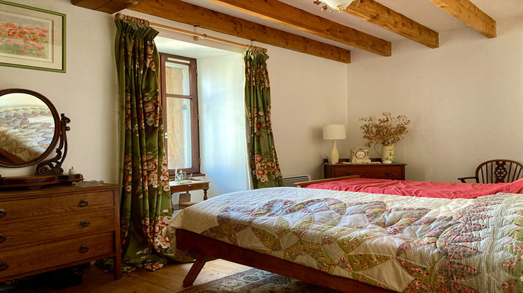 Ma-Cabane - Vente Maison BREUIL-BARRET, 118 m²