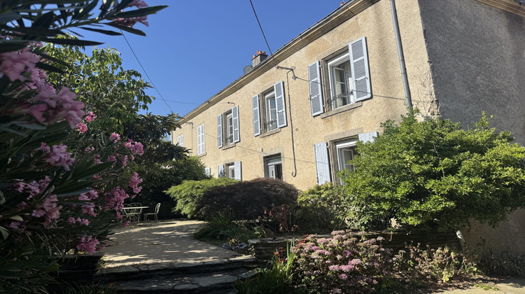 Ma-Cabane - Vente Maison Breuil-Barret, 203 m²