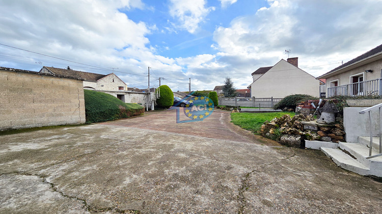 Ma-Cabane - Vente Maison BREUIL-BOIS-ROBERT, 130 m²