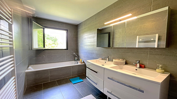 Ma-Cabane - Vente Maison BREUILLET, 99 m²