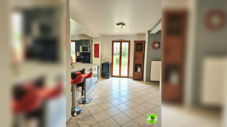 Ma-Cabane - Vente Maison Bréval, 158 m²