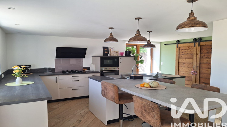 Ma-Cabane - Vente Maison Brézins, 210 m²