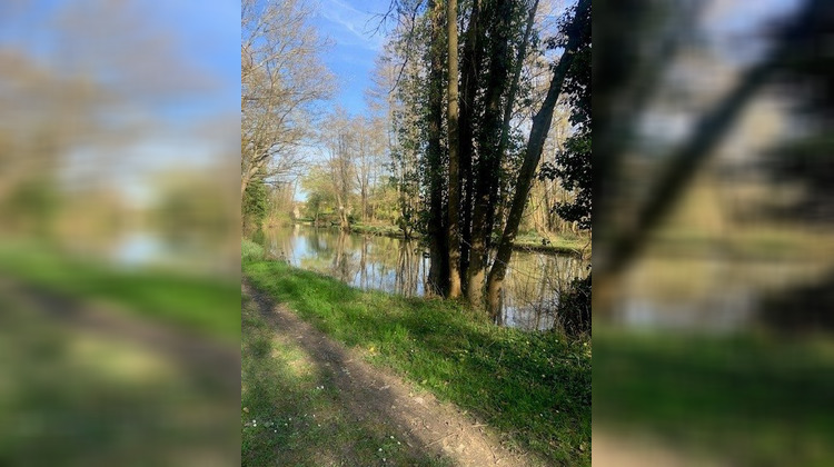 Ma-Cabane - Vente Maison Briarres-sur-Essonne, 200 m²