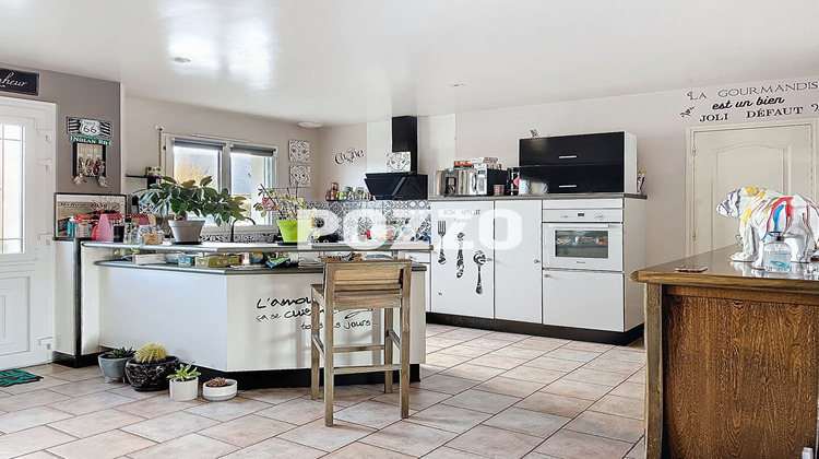 Ma-Cabane - Vente Maison BRICQUEVILLE-SUR-MER, 130 m²