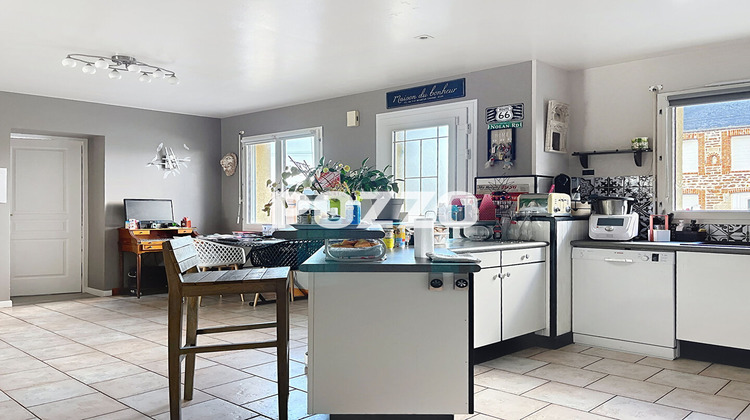 Ma-Cabane - Vente Maison BRICQUEVILLE-SUR-MER, 130 m²