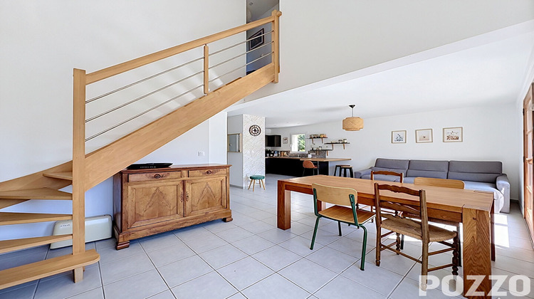 Ma-Cabane - Vente Maison BRICQUEVILLE-SUR-MER, 90 m²