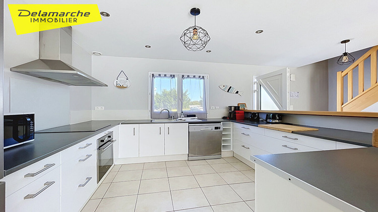 Ma-Cabane - Vente Maison BRICQUEVILLE-SUR-MER, 94 m²