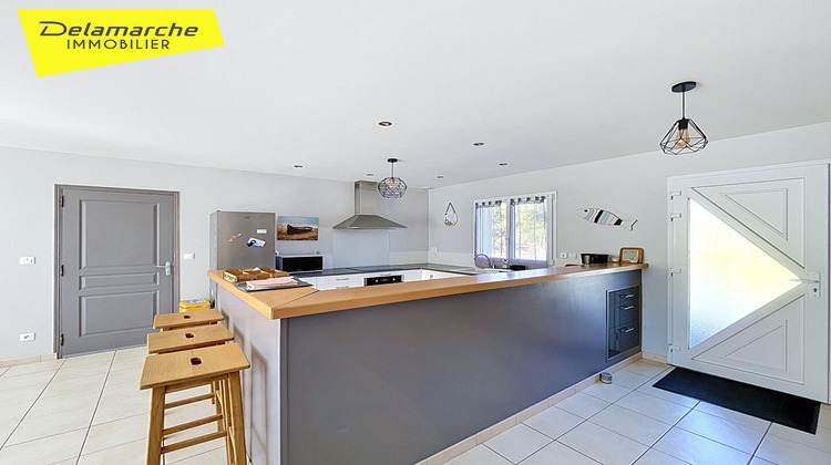 Ma-Cabane - Vente Maison BRICQUEVILLE-SUR-MER, 94 m²