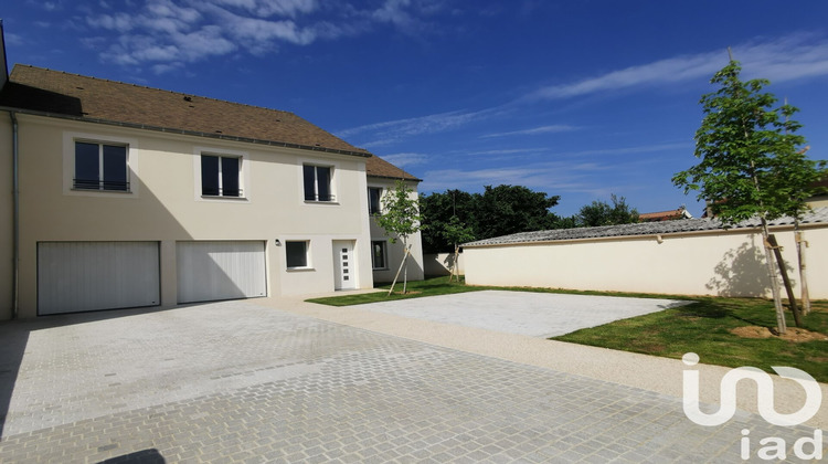 Ma-Cabane - Vente Maison Brie-Comte-Robert, 225 m²