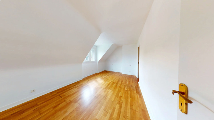 Ma-Cabane - Vente Maison BRIE-COMTE-ROBERT, 110 m²