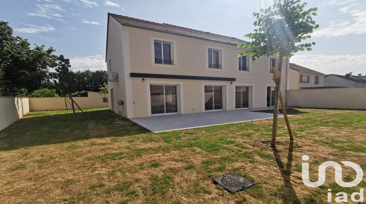 Ma-Cabane - Vente Maison Brie-Comte-Robert, 225 m²