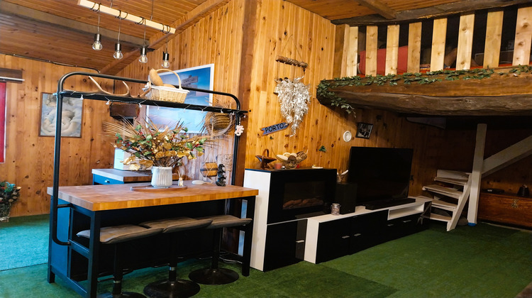 Ma-Cabane - Vente Maison Brie-sous-Matha, 220 m²