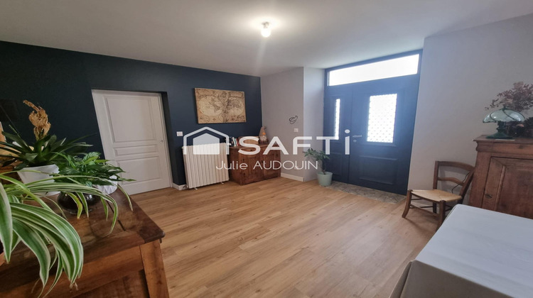 Ma-Cabane - Vente Maison Brie-sous-Matha, 240 m²