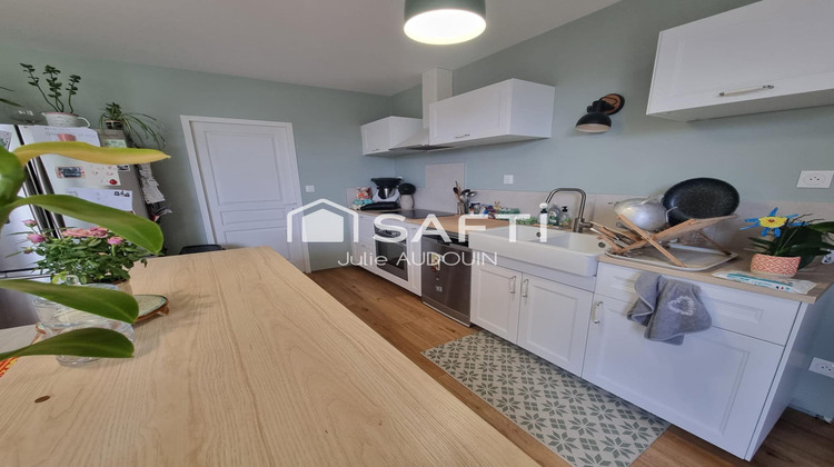 Ma-Cabane - Vente Maison Brie-sous-Matha, 240 m²