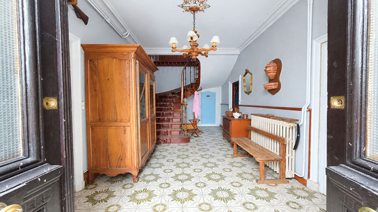 Ma-Cabane - Vente Maison BRIE-SOUS-MATHA, 214 m²