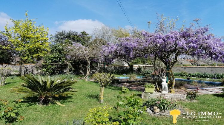 Ma-Cabane - Vente Maison Brie-sous-Mortagne, 190 m²