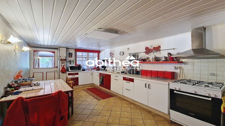 Ma-Cabane - Vente Maison Brie-sous-Mortagne, 159 m²