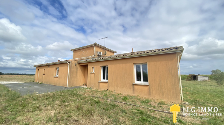 Ma-Cabane - Vente Maison Brie-sous-Mortagne, 149 m²