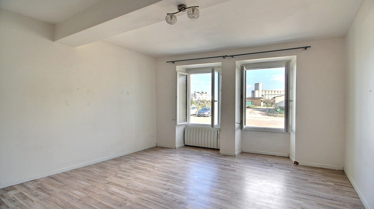 Ma-Cabane - Vente Maison BRIENON-SUR-ARMANCON, 70 m²