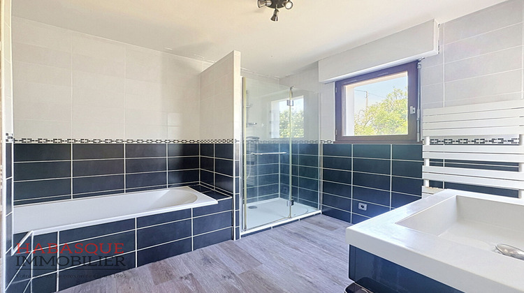 Ma-Cabane - Vente Maison BRIGNOGAN-PLAGE, 134 m²