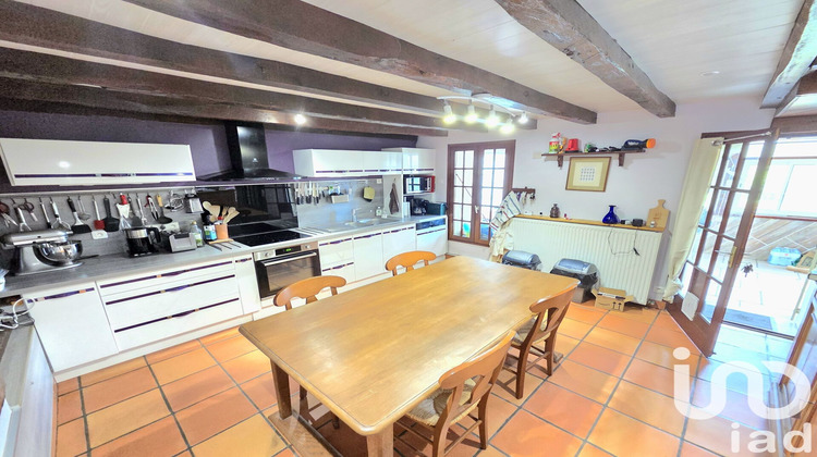 Ma-Cabane - Vente Maison Brigueil-le-Chantre, 216 m²