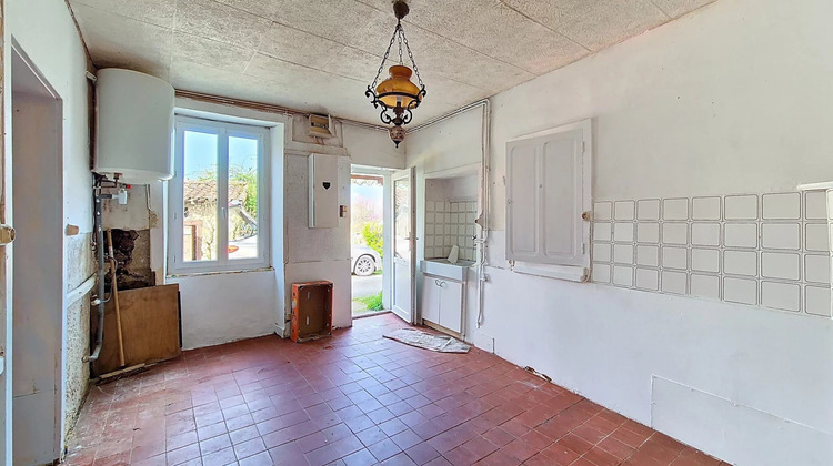 Ma-Cabane - Vente Maison Brigueuil, 48 m²