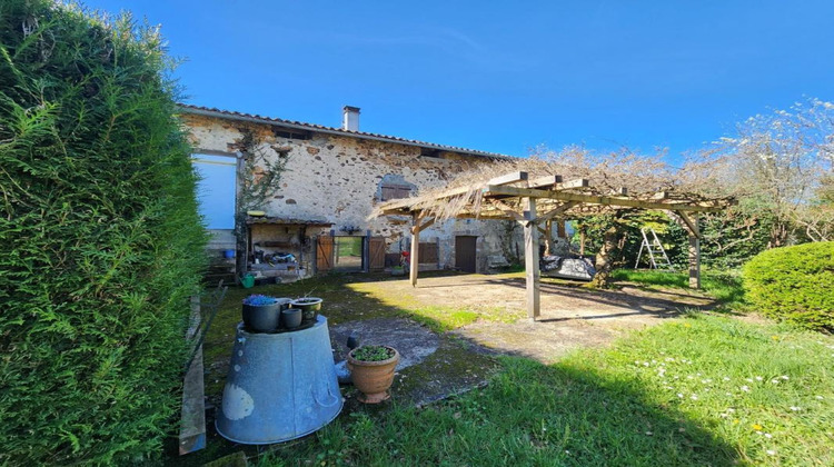 Ma-Cabane - Vente Maison BRILLAC, 208 m²