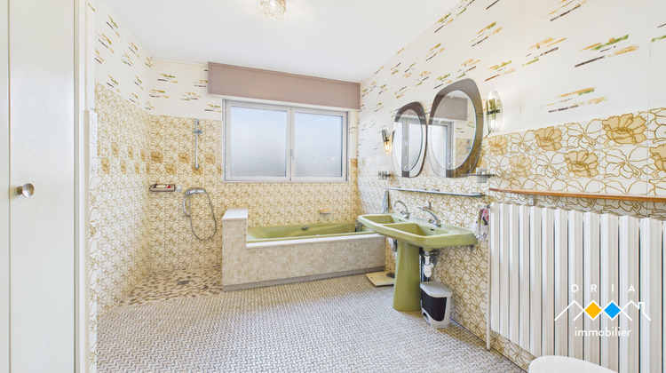 Ma-Cabane - Vente Maison BRIN-SUR-SEILLE, 320 m²