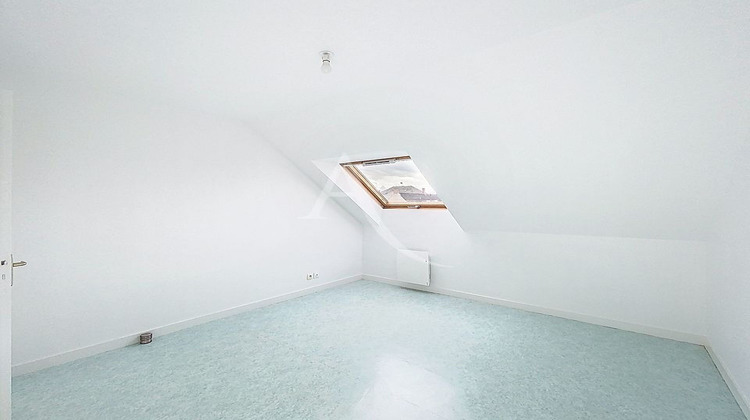 Ma-Cabane - Vente Maison BRIOLLAY, 118 m²