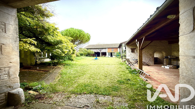 Ma-Cabane - Vente Maison Brioux-sur-Boutonne, 337 m²