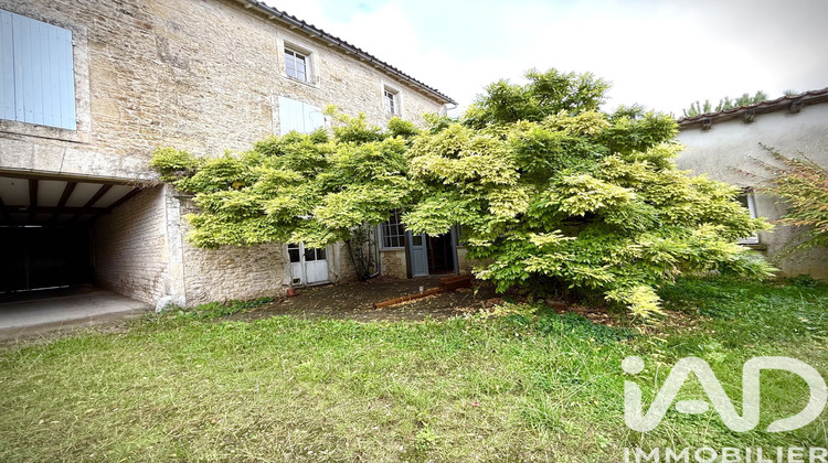 Ma-Cabane - Vente Maison Brioux-sur-Boutonne, 337 m²