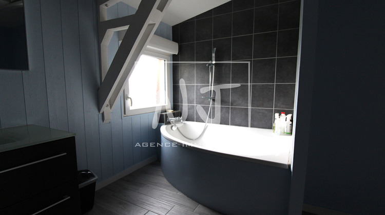 Ma-Cabane - Vente Maison BRISSAC-QUINCE, 203 m²