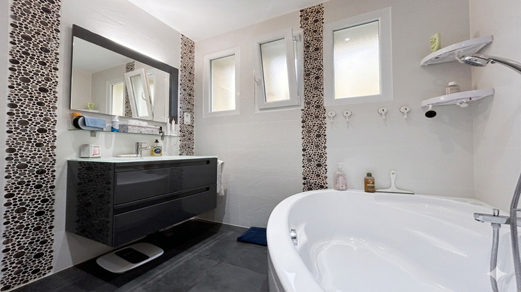 Ma-Cabane - Vente Maison BRIVE-LA-GAILLARDE, 138 m²