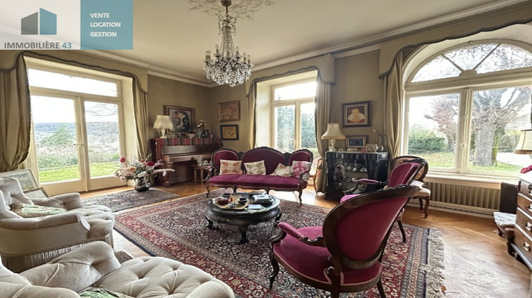 Ma-Cabane - Vente Maison BRIVES-CHARENSAC, 255 m²