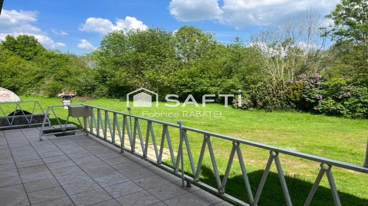 Ma-Cabane - Vente Maison Bromont-Lamothe, 140 m²