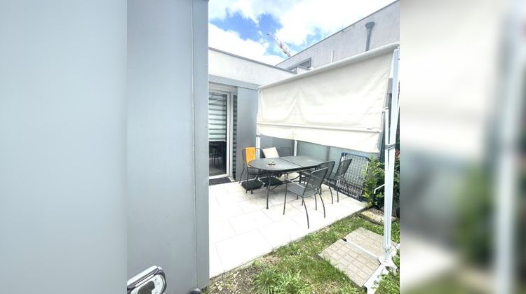 Ma-Cabane - Vente Maison BRON, 80 m²