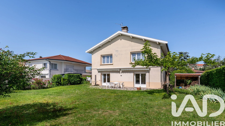 Ma-Cabane - Vente Maison Bron, 198 m²