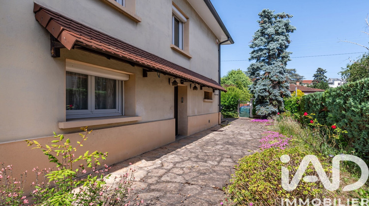 Ma-Cabane - Vente Maison Bron, 198 m²