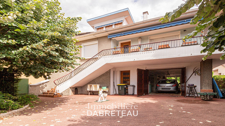 Ma-Cabane - Vente Maison BRON, 246 m²