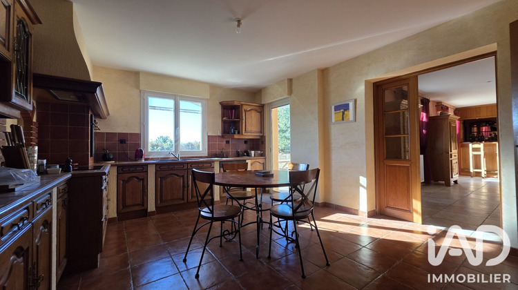 Ma-Cabane - Vente Maison Broût-Vernet, 276 m²