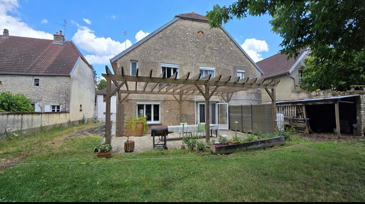 Ma-Cabane - Vente Maison BROYE-AUBIGNEY-MONTSEUGNY, 236 m²