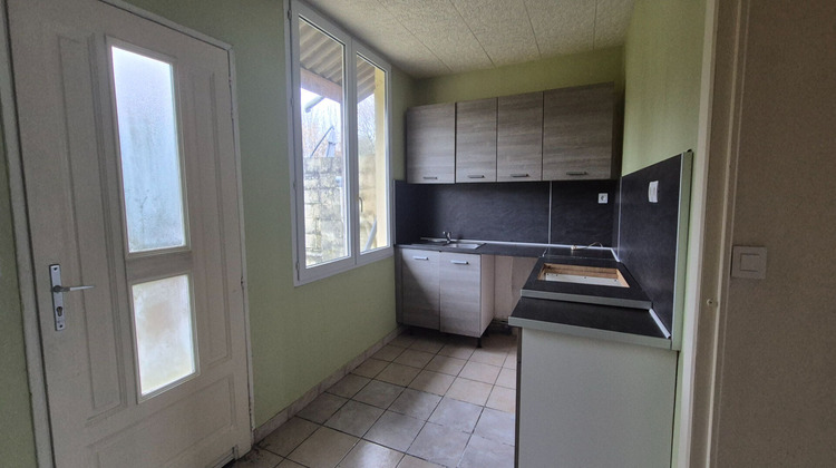 Ma-Cabane - Vente Maison BRUAY-LA-BUISSIERE, 70 m²