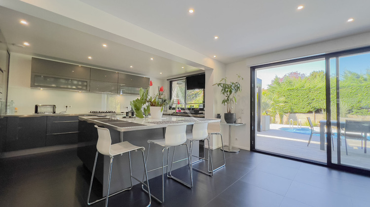 Ma-Cabane - Vente Maison BRUNOY, 220 m²