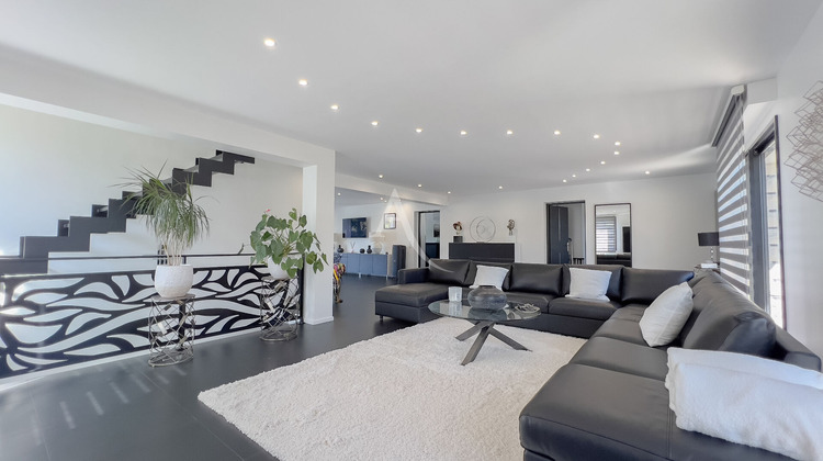 Ma-Cabane - Vente Maison BRUNOY, 220 m²