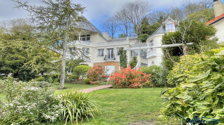 Ma-Cabane - Vente Maison Brunoy, 197 m²