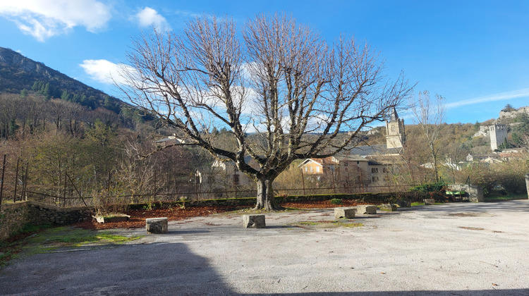 Ma-Cabane - Vente Maison Brusque, 1082 m²