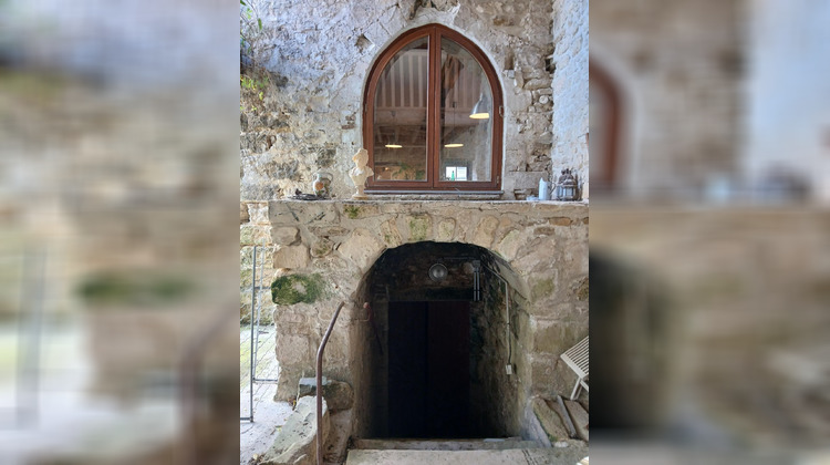 Ma-Cabane - Vente Maison Bruyeres-Et-Montberault, 202 m²