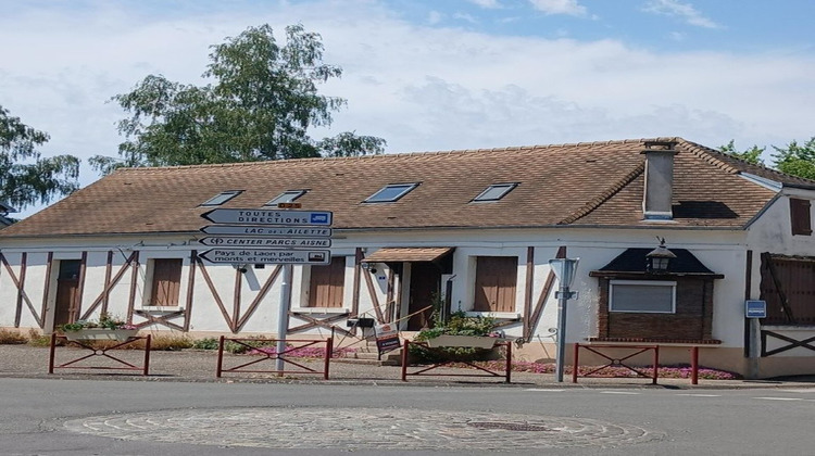 Ma-Cabane - Vente Maison Bruyeres-Et-Montberault, 180 m²