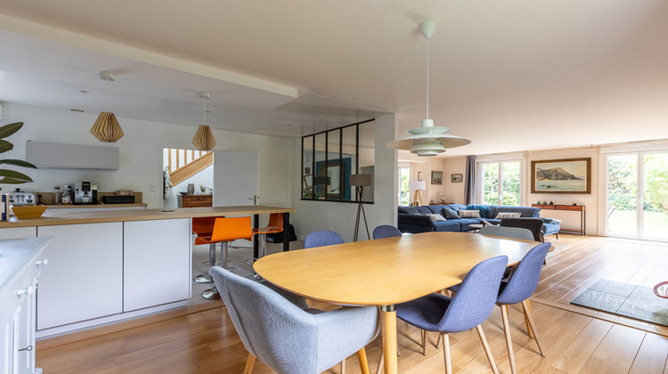 Ma-Cabane - Vente Maison BRUZ, 228 m²