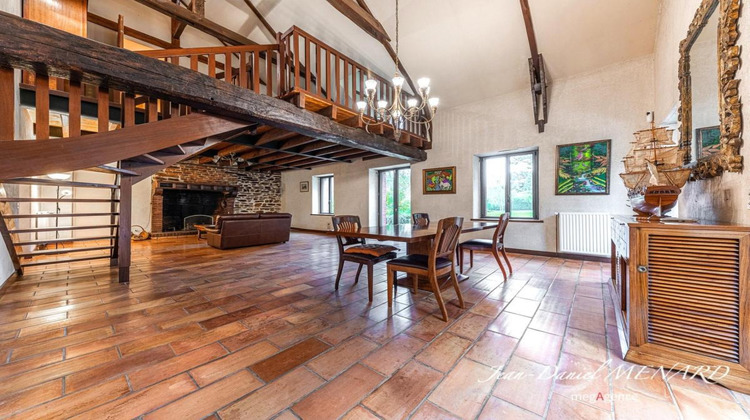 Ma-Cabane - Vente Maison BRUZ, 245 m²